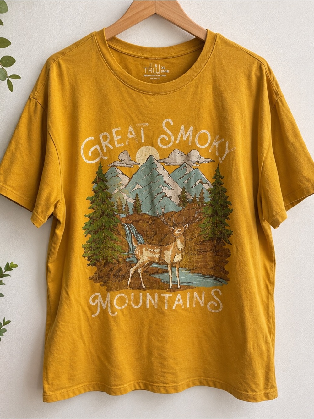TRU Great Smoky Mountains Graphic Tee Size XL Mustard Boho